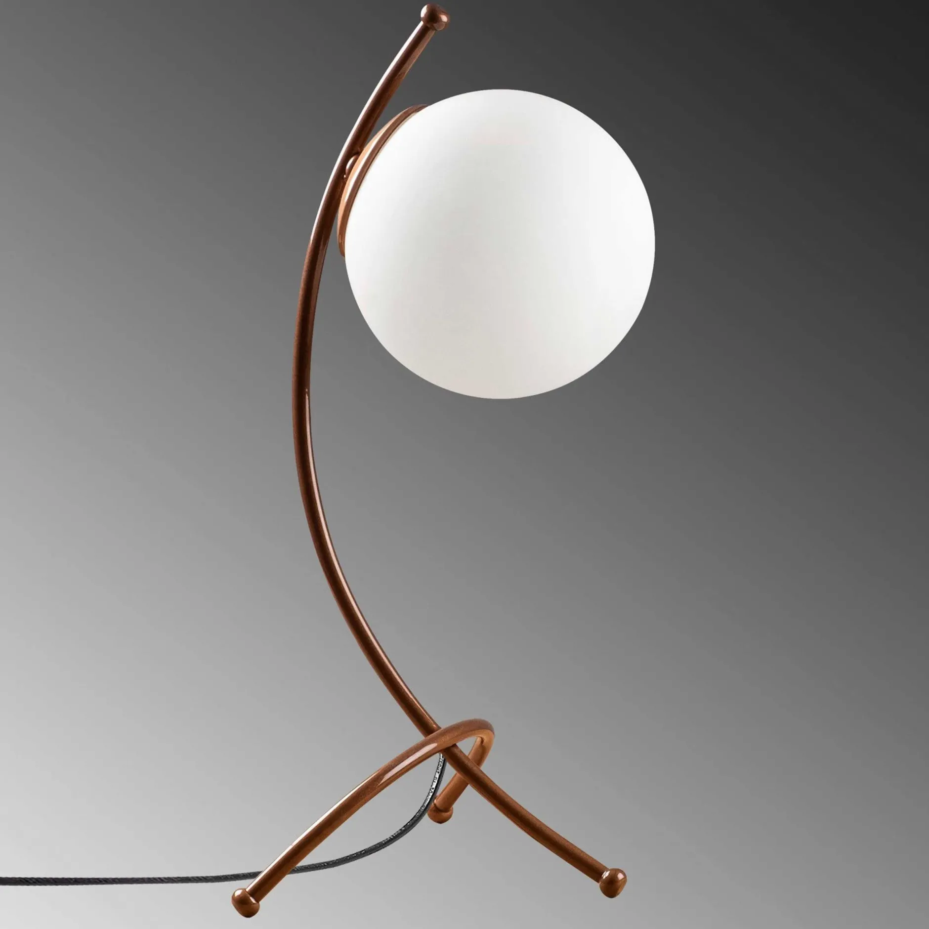 Yay Tischlampe | EISENKÖRPER | Weiß, Kupfer