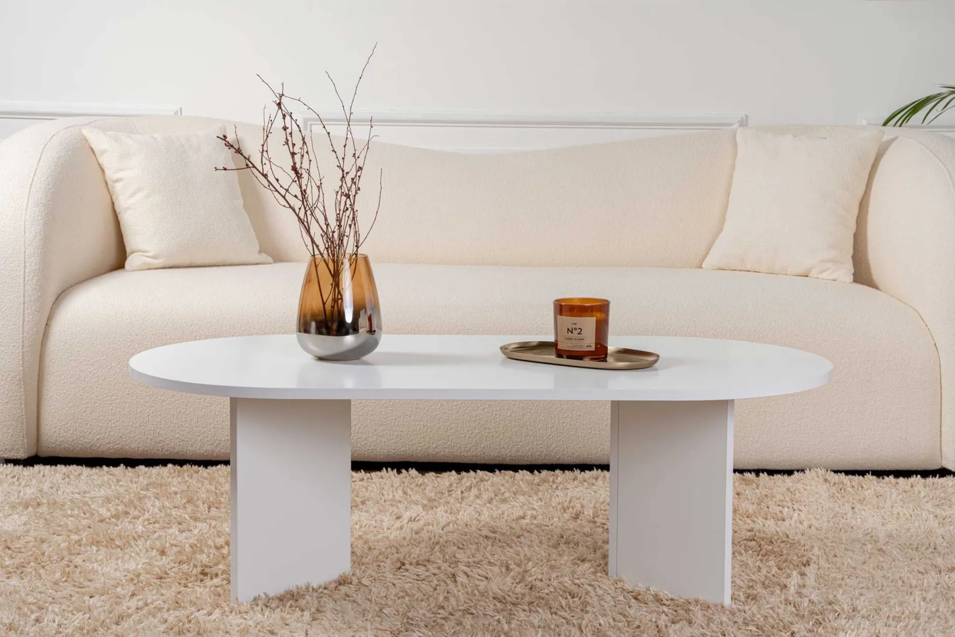 Zweite Chance Ovaler Couchtisch Sable - 119x60x40cm - weiß